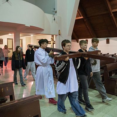 Droga Krzyżowa ulicami Parafii Św. Franciszka z Asyżu grafika