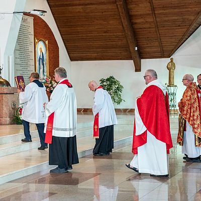 Nasz parafialny kościół stał się Wieczernikiem - Bierzmowanie 2025 grafika