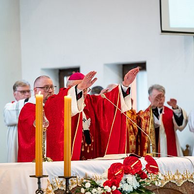 Nasz parafialny kościół stał się Wieczernikiem - Bierzmowanie 2025 grafika