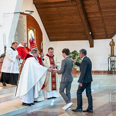 Nasz parafialny kościół stał się Wieczernikiem - Bierzmowanie 2025 grafika