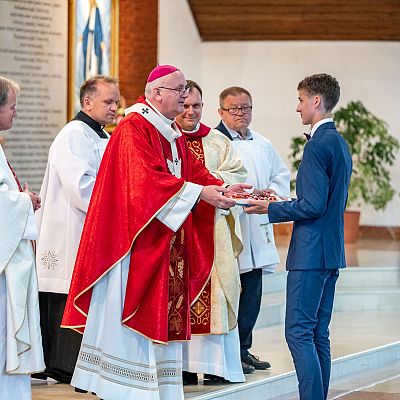 Nasz parafialny kościół stał się Wieczernikiem - Bierzmowanie 2025 grafika