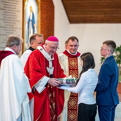 Nasz parafialny kościół stał się Wieczernikiem - Bierzmowanie 2025 grafika