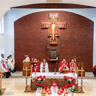 Nasz parafialny kościół stał się Wieczernikiem - Bierzmowanie 2025 grafika