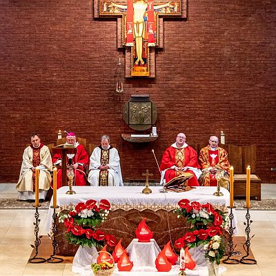 Nasz parafialny kościół stał się Wieczernikiem - Bierzmowanie 2025 grafika