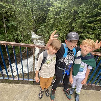 Wakacyjny wyjazd ministrancki grafika