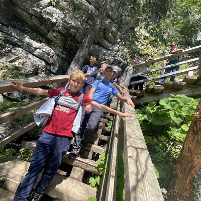 Wakacyjny wyjazd ministrancki grafika