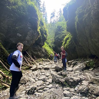 Wakacyjny wyjazd ministrancki grafika