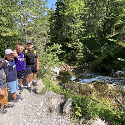 Wakacyjny wyjazd ministrancki grafika