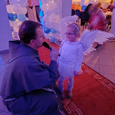 Radosny Bal Wszystkich Świętych w naszej parafii grafika