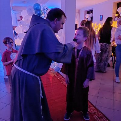 Radosny Bal Wszystkich Świętych w naszej parafii grafika