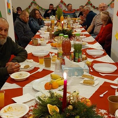 Wigilia dla osób samotnych i potrzebujących grafika