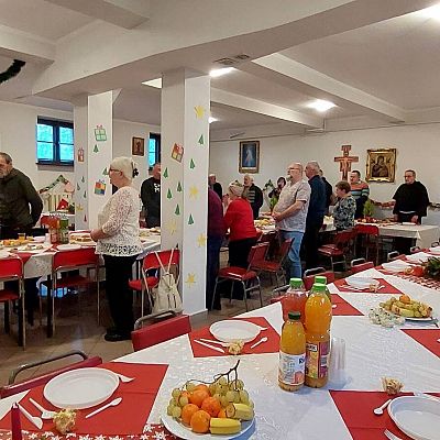 Wigilia dla osób samotnych i potrzebujących grafika