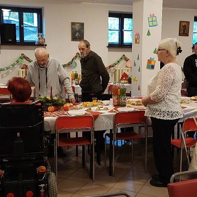 Wigilia dla osób samotnych i potrzebujących grafika