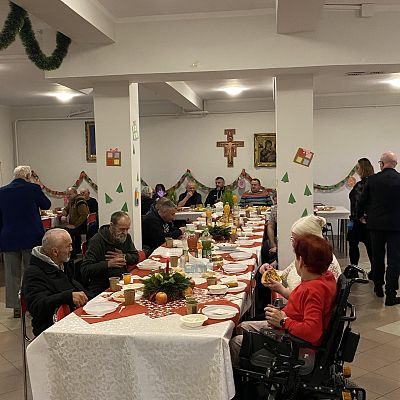 Wigilia dla osób samotnych i potrzebujących grafika