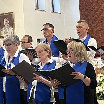 Koncert chóru - Ad Maiorem Dei Gloriam grafika