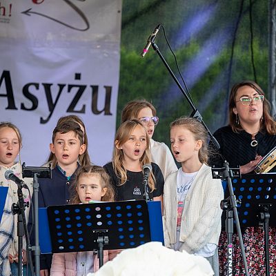 X Franciszkański Festyn Rodzinny – wspomnienie radosnego spotkania. grafika