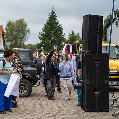 X Franciszkański Festyn Rodzinny – wspomnienie radosnego spotkania. grafika