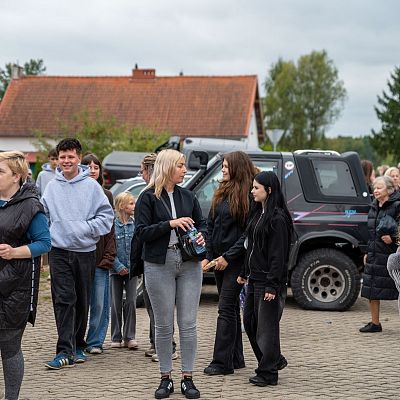 X Franciszkański Festyn Rodzinny – wspomnienie radosnego spotkania. grafika