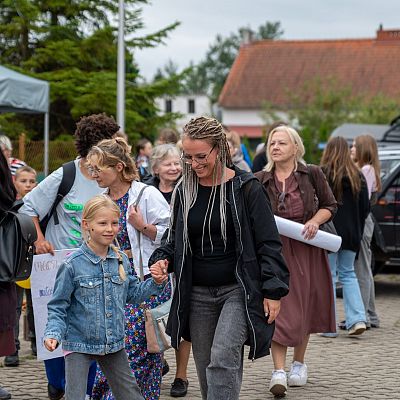X Franciszkański Festyn Rodzinny – wspomnienie radosnego spotkania. grafika