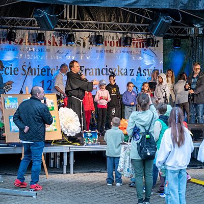X Franciszkański Festyn Rodzinny – wspomnienie radosnego spotkania. grafika