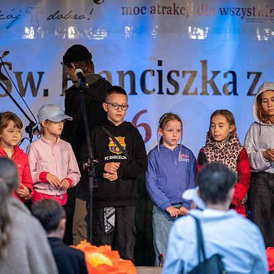 X Franciszkański Festyn Rodzinny – wspomnienie radosnego spotkania. grafika