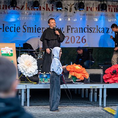 X Franciszkański Festyn Rodzinny – wspomnienie radosnego spotkania. grafika