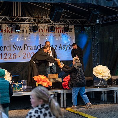 X Franciszkański Festyn Rodzinny – wspomnienie radosnego spotkania. grafika