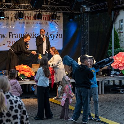 X Franciszkański Festyn Rodzinny – wspomnienie radosnego spotkania. grafika